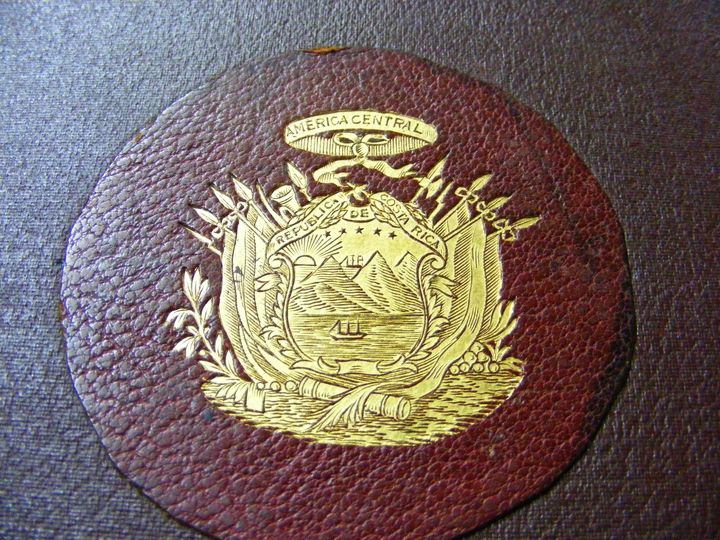 biblioteca 039 copy.jpg